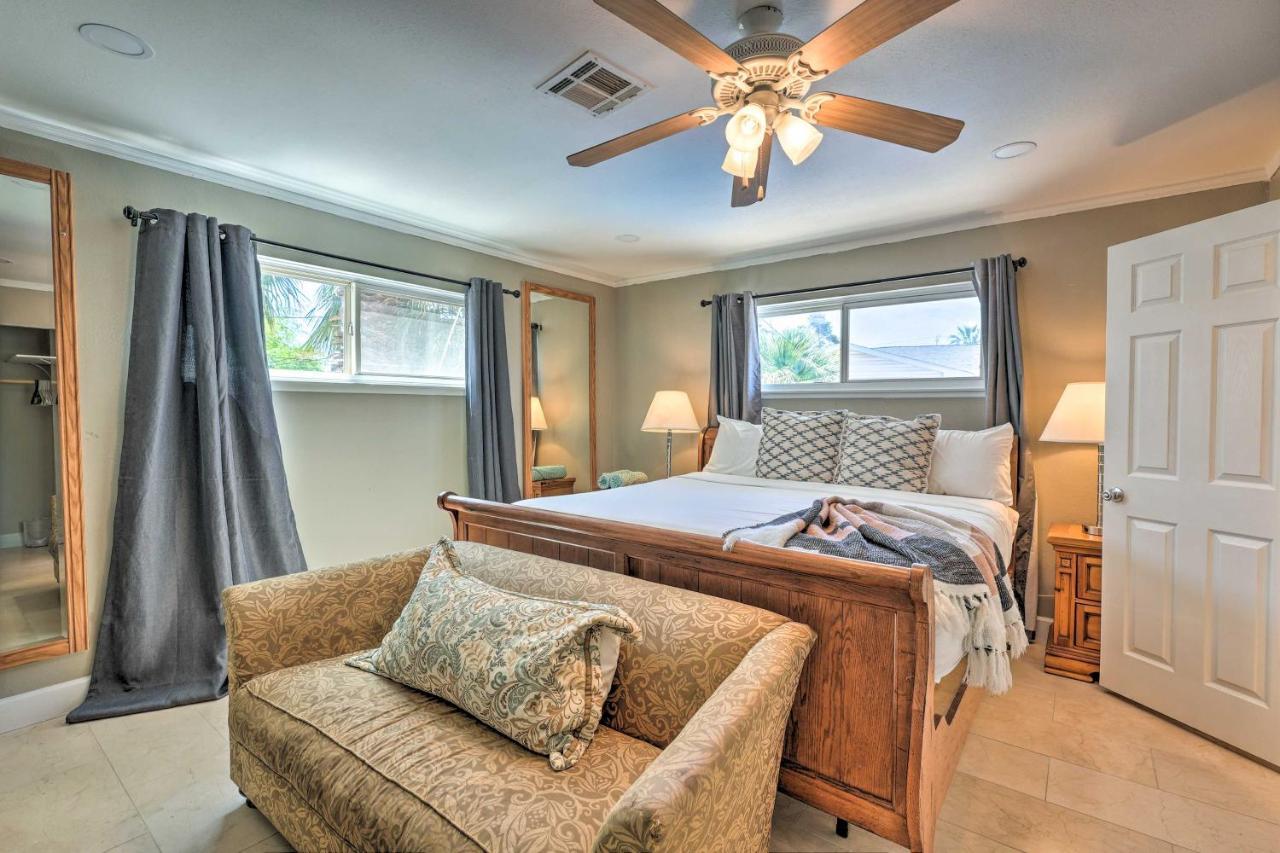 Vegas Getaway With Patio About 3 Mi To Strip! Holiday home *